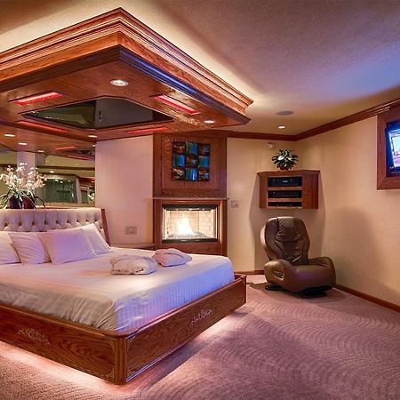 Sybaris Pool Suites Northbrook - Adults Only Glenview Exteriör bild